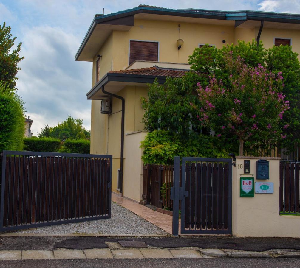 Bed And Breakfast La Sosta Ponte San Nicolò Exterior foto